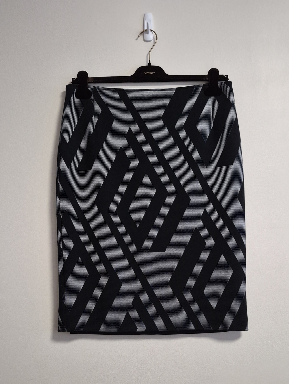 Riani skirt